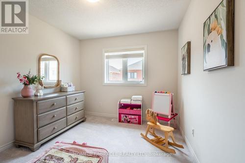 99 Baker Street, Thorold, ON - Indoor Photo Showing Bedroom