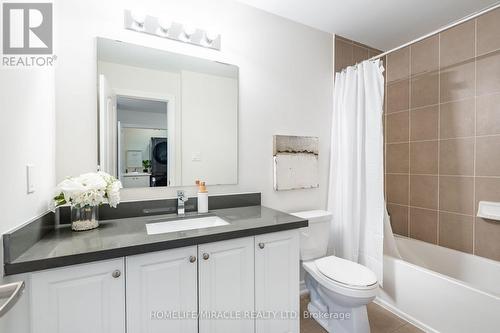 99 Baker Street, Thorold, ON - Indoor Photo Showing Bathroom