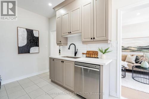 99 Baker Street, Thorold, ON - Indoor Photo Showing Kitchen