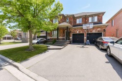27 Permafrost Drive Brampton, ON L6R 3M4