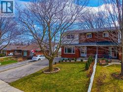 217 ST ANDREWS Drive  Hamilton, ON L8K 5K2