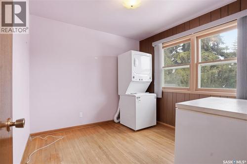 2204 York Avenue, Saskatoon, SK - Indoor Photo Showing Laundry Room