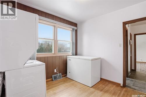 2204 York Avenue, Saskatoon, SK - Indoor Photo Showing Laundry Room