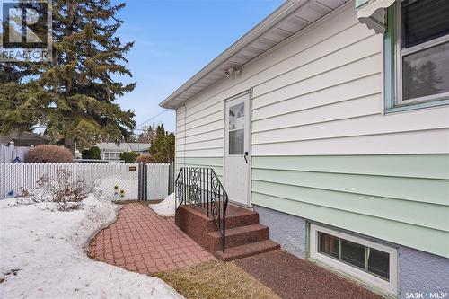 2204 York Avenue, Saskatoon, SK - Outdoor With Exterior