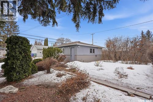 2204 York Avenue, Saskatoon, SK - Outdoor