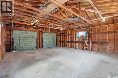 2204 York Avenue, Saskatoon, SK - Indoor Photo Showing Garage