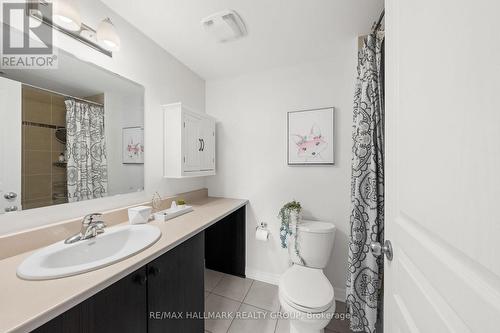 498 Leboutillier Avenue, Ottawa, ON - Indoor Photo Showing Bathroom