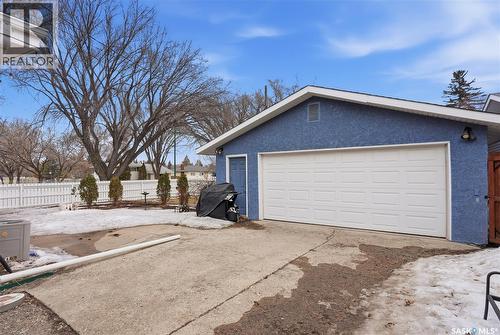 48 Bell Crescent, Saskatoon, SK - Outdoor With Exterior