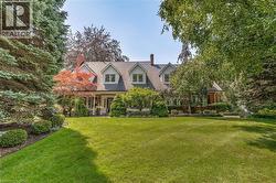 166 MAPLE GROVE Drive Oakville, ON L6J 4V1