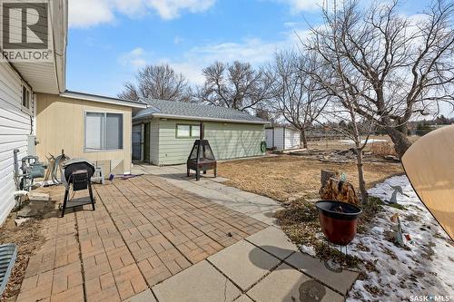 132 Mcnab Crescent, Regina, SK - Outdoor With Deck Patio Veranda