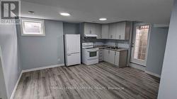 BASEMENT - 100 CHASE CRESCENT Cambridge, ON N3C 0C5