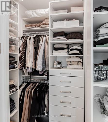 Th132 - 39 Queens Quay E, Toronto, ON - Indoor With Storage
