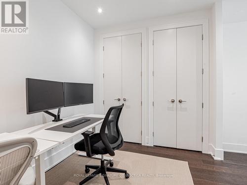 Th132 - 39 Queens Quay E, Toronto, ON - Indoor Photo Showing Office