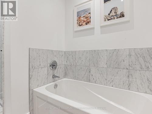 Th132 - 39 Queens Quay E, Toronto, ON - Indoor Photo Showing Bathroom