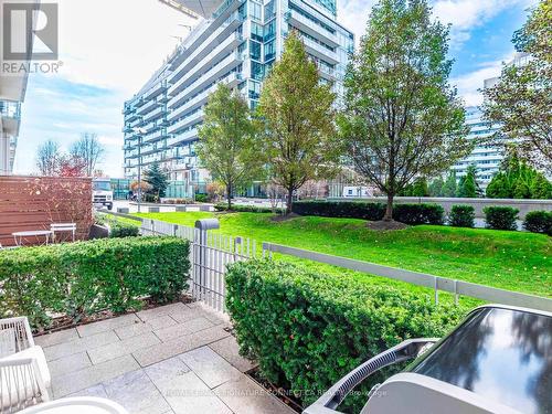 Th132 - 39 Queens Quay E, Toronto, ON - Outdoor
