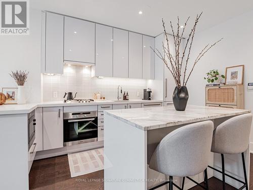 Th132 - 39 Queens Quay E, Toronto, ON - Indoor Photo Showing Kitchen With Upgraded Kitchen