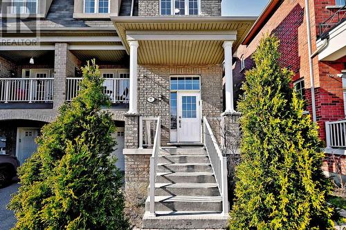 77 Benjamin Hood Crescent, Vaughan, ON - Outdoor With Facade