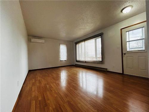 16 Veterans Avenue, Waskada, MB - Indoor Photo Showing Other Room