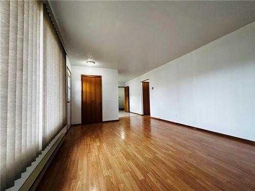 16 Veterans Avenue, Waskada, MB - Indoor Photo Showing Other Room