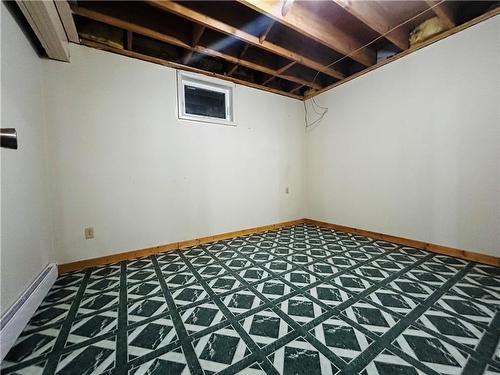 16 Veterans Avenue, Waskada, MB - Indoor