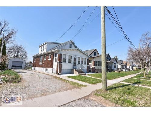 769 Mckay, Windsor, ON 