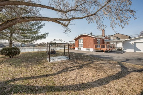 Balcon - 302 Rue Ste-Thérèse, Saint-Jean-Sur-Richelieu, QC - Outdoor With Body Of Water With View With Exterior