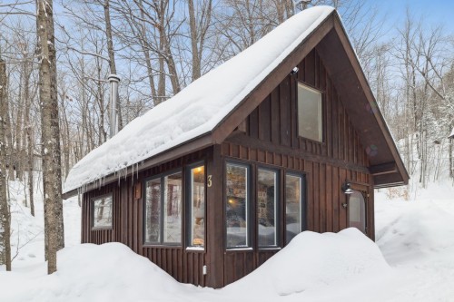 Atelier - 3 Rue D'Ovesta, Cantley, QC - Outdoor