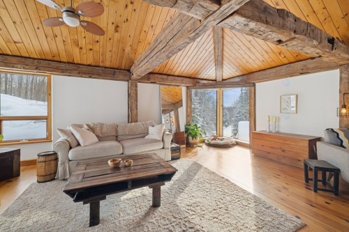 Salon - 3 Rue D'Ovesta, Cantley, QC - Indoor Photo Showing Living Room
