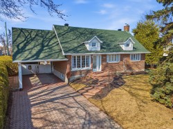 2860 Rue Jolibois  Saint-Hyacinthe, QC J2R 1P7