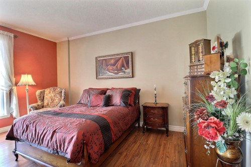 Chambre à coucher principale - 106-19200 Boul. Henri-Bourassa, Québec (Charlesbourg), QC - Indoor Photo Showing Bedroom