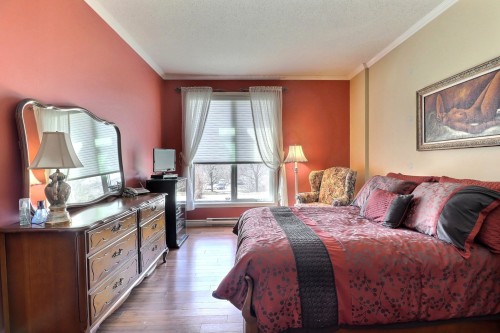 Chambre à coucher principale - 106-19200 Boul. Henri-Bourassa, Québec (Charlesbourg), QC - Indoor Photo Showing Bedroom