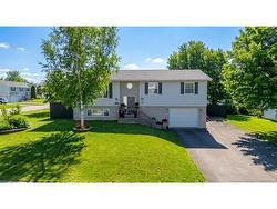 40 Merrett DR Oromocto, NB E2V 2L7