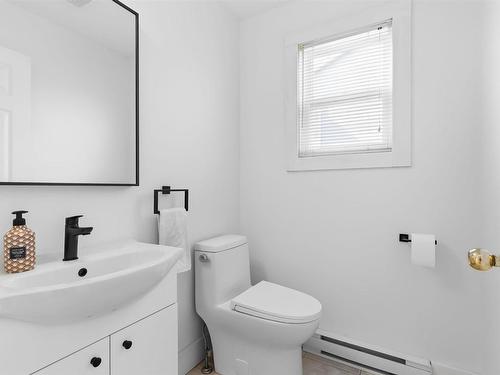185 Avenue Du Portage, Dartmouth, NS 