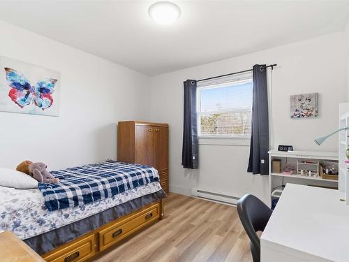 185 Avenue Du Portage, Dartmouth, NS 