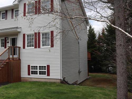 185 Avenue Du Portage, Dartmouth, NS 