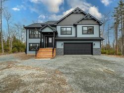 181 Quail Ridge Beaver Bank, NS B4G 0C8