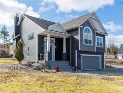 191 Windbreak Run Upper Tantallon, NS B3Z 0K6