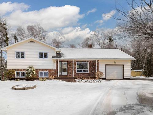 26 Langley Road  Stratford, PE C1B 2K2