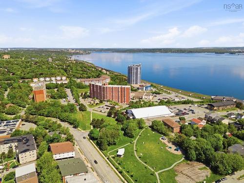 821 45 Vimy Avenue, Halifax, NS 
