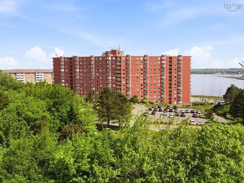 821 45 Vimy Avenue, Halifax, NS 