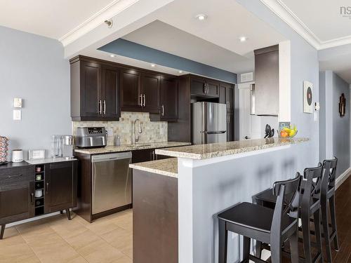 821 45 Vimy Avenue, Halifax, NS 