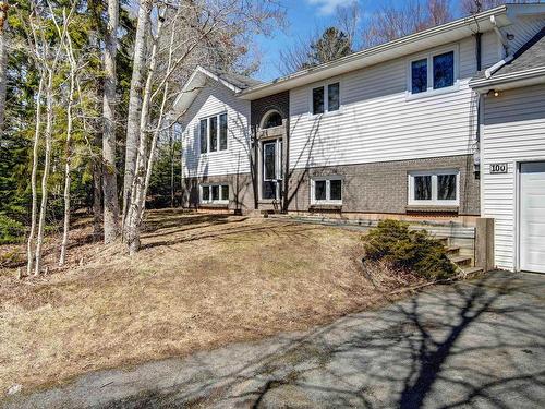 100 Tamarack Drive, Fall River, NS 