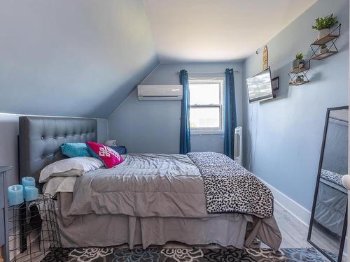 2484 Highway 1, Grosses Coques, NS 