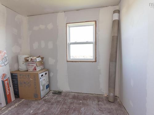 2484 Highway 1, Grosses Coques, NS 