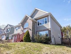 830 Basinview Drive Bedford, NS B4A 3N4