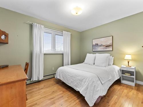 29 Bow Street, Dartmouth, NS 