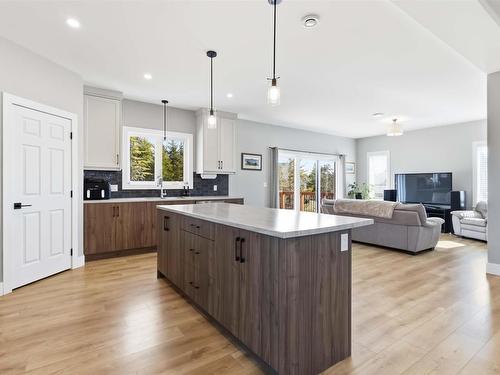 86 Riverview Drive, Timberlea, NS 