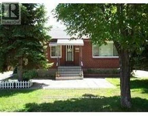 320 Fullerton Avenue, Ottawa, ON 
