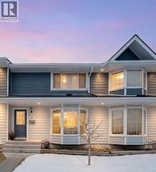 89 bermuda Lane NW  Calgary, AB T3K 2H3