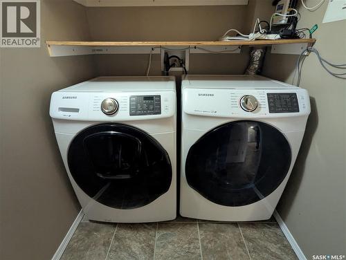 323 150 Pawlychenko Lane, Saskatoon, SK - Indoor Photo Showing Laundry Room